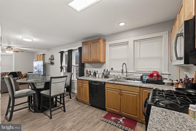 922 UNION AVE, Pennsauken, NJ 08110