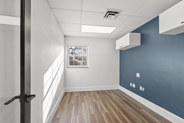 63 Shore Road 14, Winchester, MA 01890