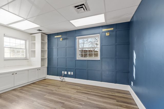 63 Shore Road 14, Winchester, MA 01890