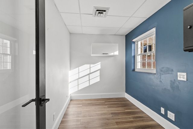 63 Shore Road 14, Winchester, MA 01890