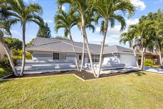 9791 Sun Pointe Dr, Boynton Beach, FL 33437