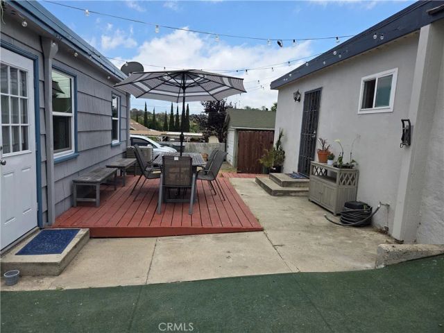 200 Plymouth Drive, Vista, CA 92083