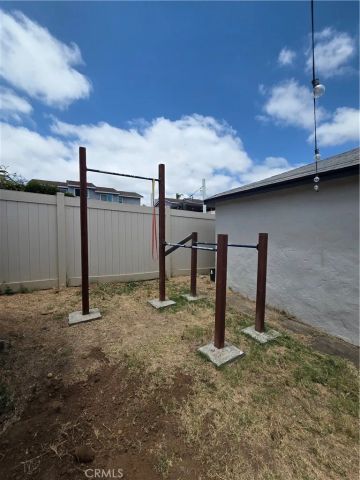 200 Plymouth Drive, Vista, CA 92083