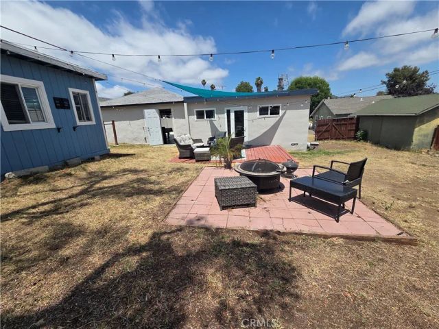 200 Plymouth Drive, Vista, CA 92083