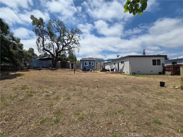 200 Plymouth Drive, Vista, CA 92083
