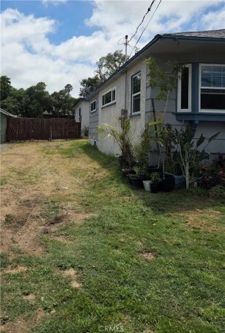 200 Plymouth Drive, Vista, CA 92083