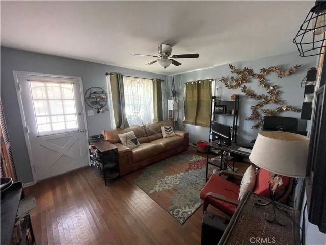 200 Plymouth Drive, Vista, CA 92083