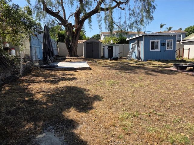 200 Plymouth Drive, Vista, CA 92083