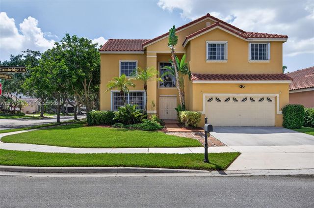498 Cambridge Ln, Weston, FL 33326