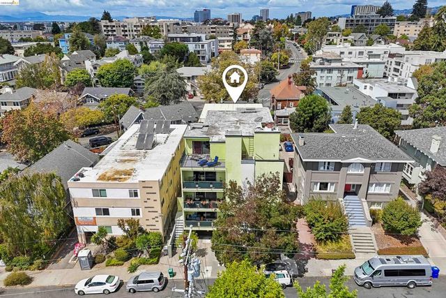 321 Warwick Ave 303, Oakland, CA 94610