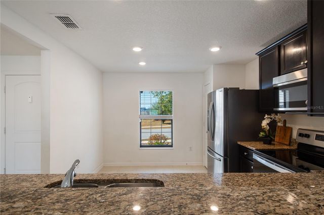 1188 MOYLE WAY, Mascotte, FL 34753