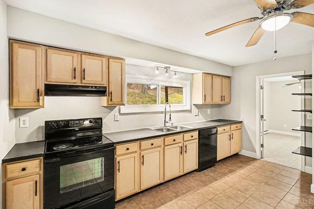 5837 Osceola Road, Harlan Twp, OH 45152