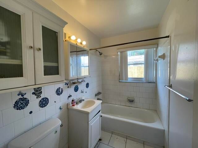 1104 W 24TH Street, Riviera Beach, FL 33404