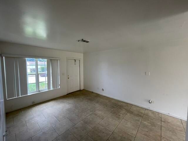 1104 W 24TH Street, Riviera Beach, FL 33404