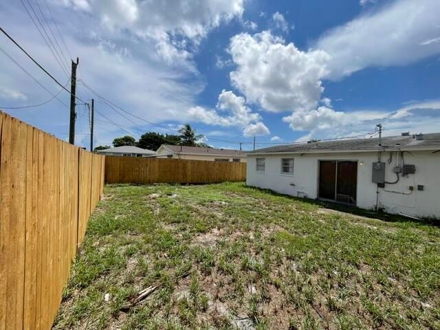 1104 W 24TH Street, Riviera Beach, FL 33404