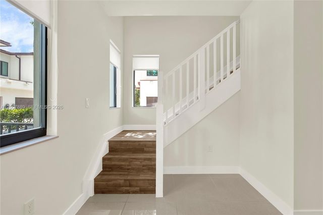 4971 NW 84th Ave, Doral, FL 33166