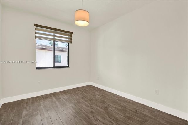 4971 NW 84th Ave, Doral, FL 33166