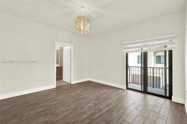 4971 NW 84th Ave, Doral, FL 33166