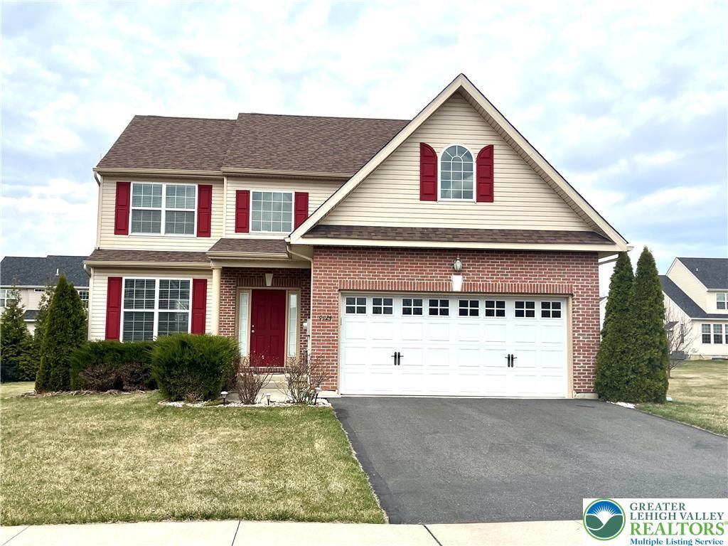4424 Beech Drive, Lower Nazareth Twp, PA 18064