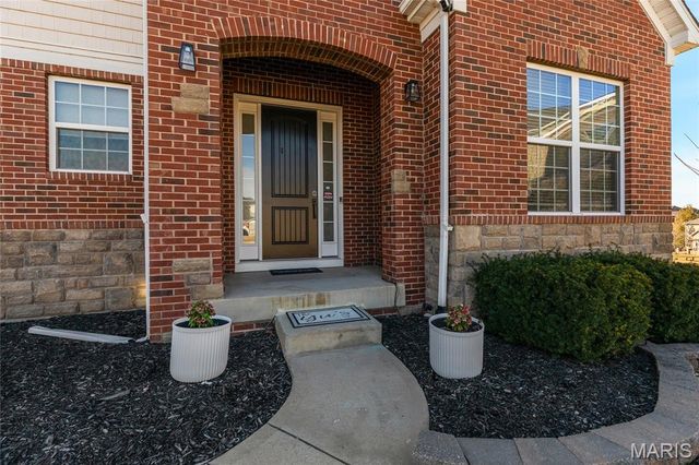 351 Oak Stand Court, Chesterfield, MO 63005