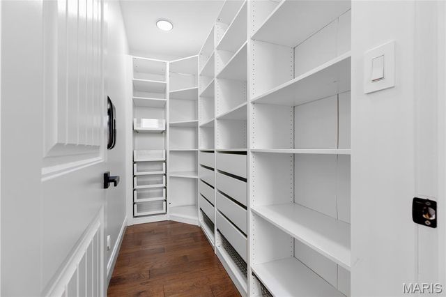 351 Oak Stand Court, Chesterfield, MO 63005