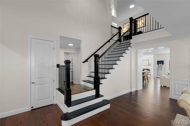 351 Oak Stand Court, Chesterfield, MO 63005