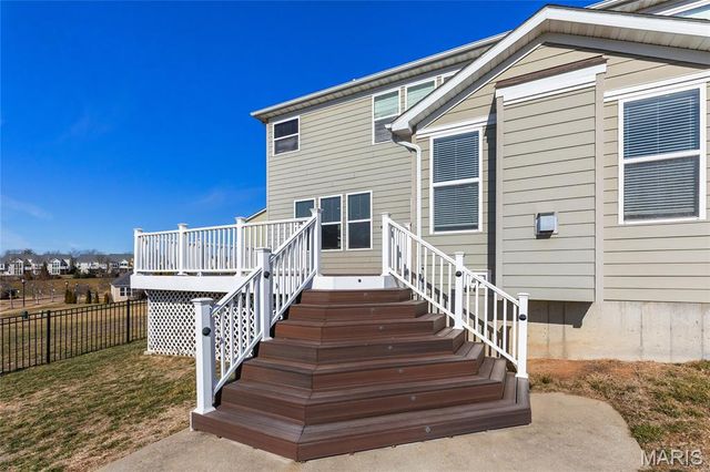 351 Oak Stand Court, Chesterfield, MO 63005