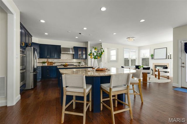 351 Oak Stand Court, Chesterfield, MO 63005