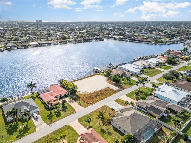 1130 SW 43rd ST, Cape Coral, FL 33914