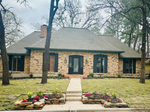 103 Wroxton Drive, Conroe, TX 77304