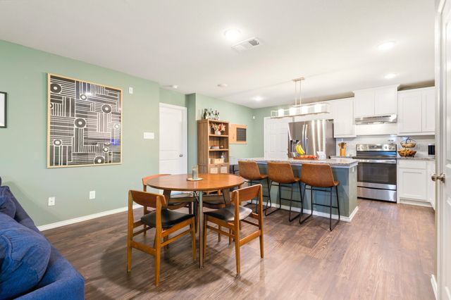 1634 E Missouri Avenue, Dallas, TX 75216