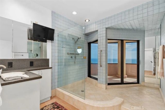 664 Mystic View, Laguna Beach, CA 92651