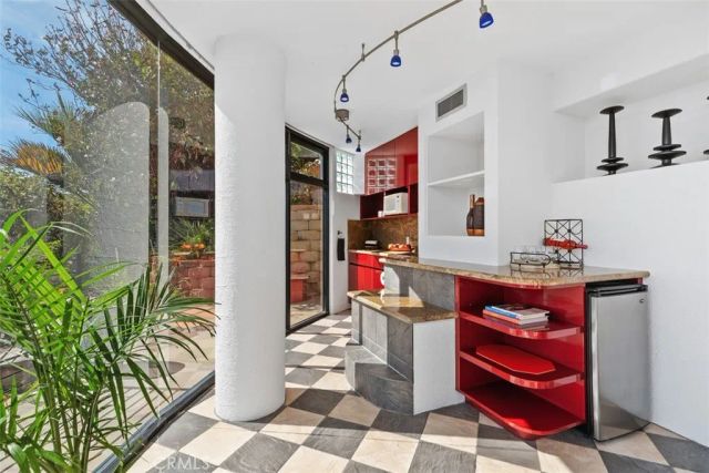 664 Mystic View, Laguna Beach, CA 92651