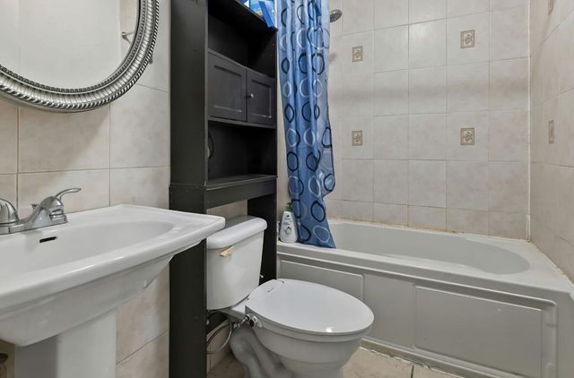 15 WALES AVE, Jc, Journal Square, NJ 07306