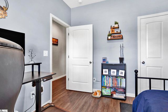 817 Camberwell Road, Simpsonville, SC 29680