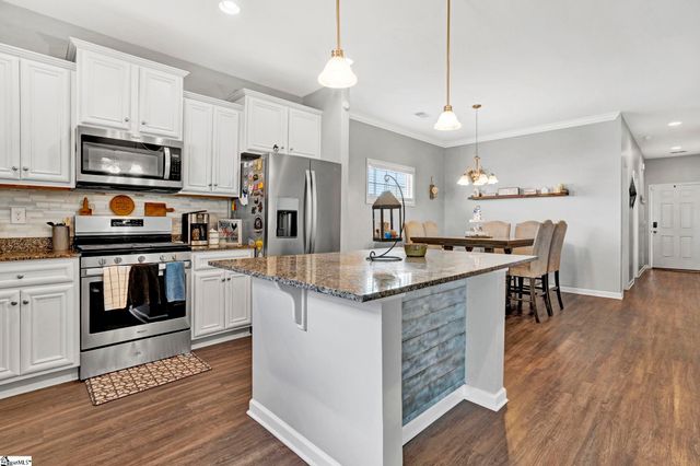 817 Camberwell Road, Simpsonville, SC 29680