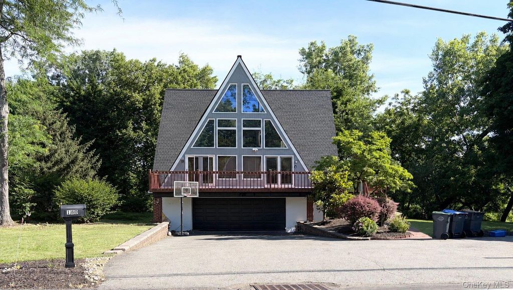 180 E Railroad Avenue, West Haverstraw, NY 10993