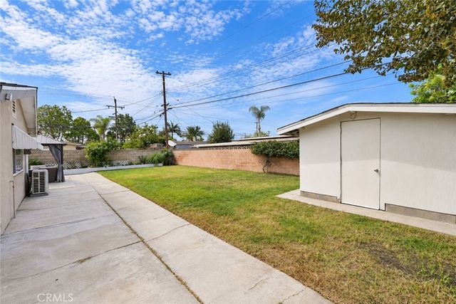 11961 Sandy, Anaheim, CA 92804