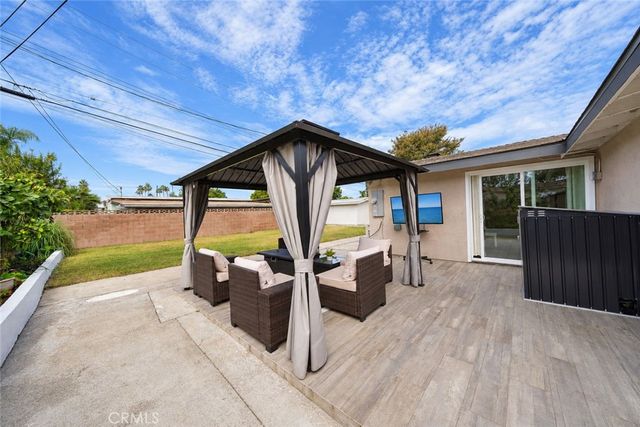 11961 Sandy, Anaheim, CA 92804