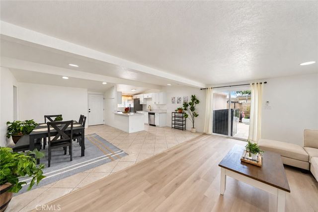 11961 Sandy, Anaheim, CA 92804