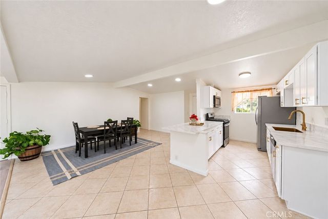 11961 Sandy, Anaheim, CA 92804