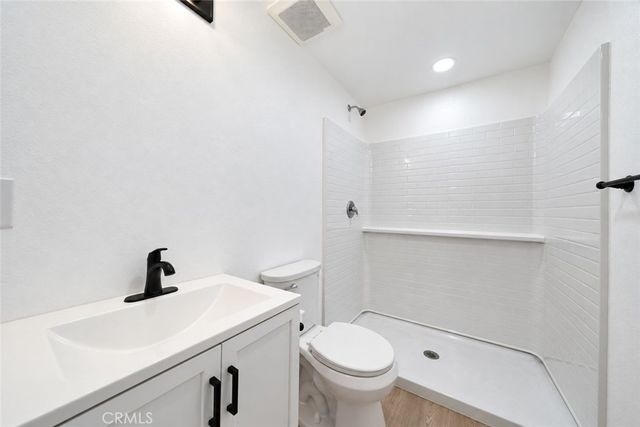 11961 Sandy, Anaheim, CA 92804