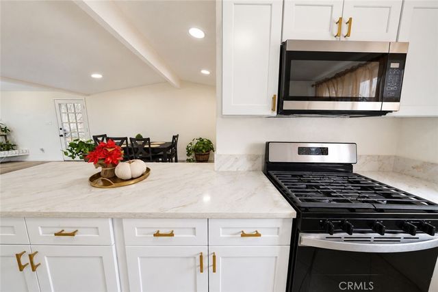 11961 Sandy, Anaheim, CA 92804