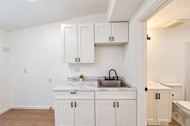 11961 Sandy, Anaheim, CA 92804
