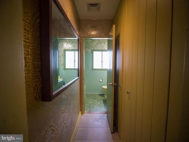4313 WOODLARK DR, Annandale, VA 22003