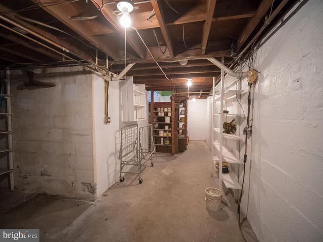 4313 WOODLARK DR, Annandale, VA 22003