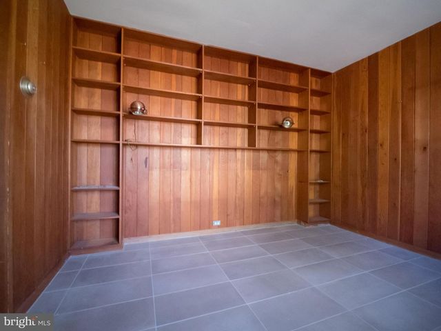 4313 WOODLARK DR, Annandale, VA 22003