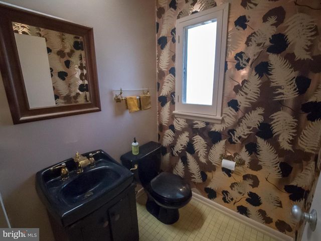 4313 WOODLARK DR, Annandale, VA 22003