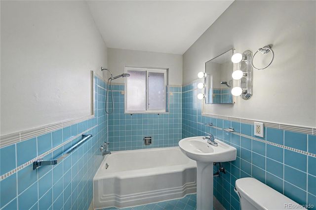 1461 N Jasmine 2, Denver, CO 80220