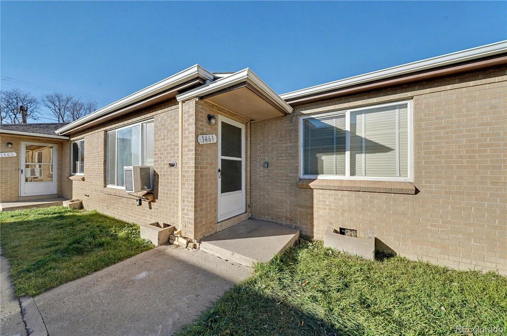 1461 N Jasmine 2, Denver, CO 80220